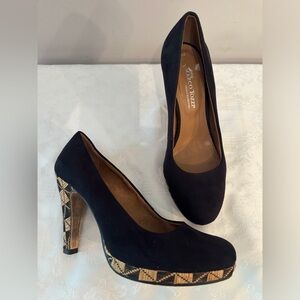 Marco Tozzi Black Suede Round-Toe Pumps size 40 (size 9) EUC